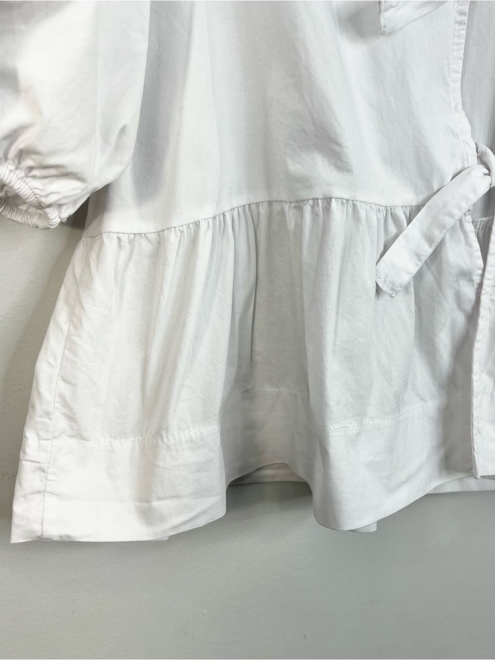 Quiet luxury white tie front puff sleeve boxy oversied peplum statement blouse M - Picture 7 of 14
